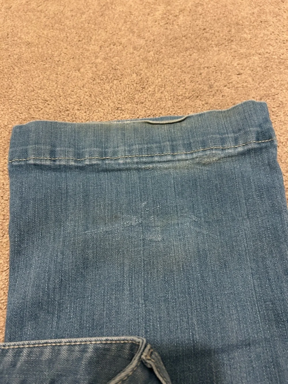 Kimes Ranch Women’s Light Wash Mid Rise Lola Soho Fade Trouser - Picture 8 of 8